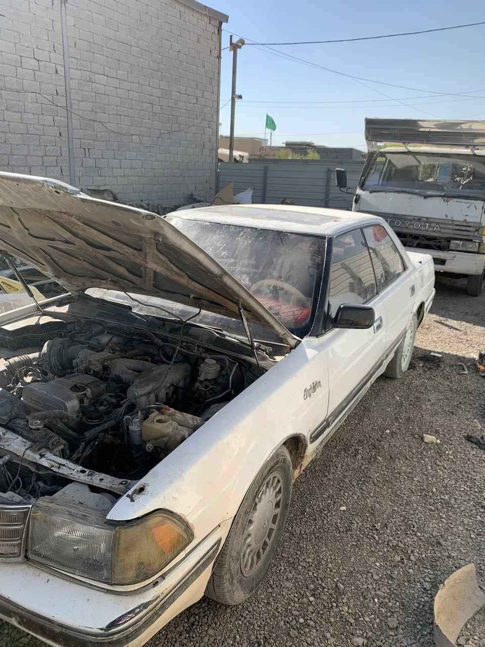 سلام عليكم سياره راح تتفصغ مكينه وكير بطه جدد غراظ كامله مكاني بغداد جسر دياله الجديد ***********
