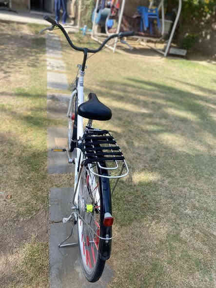 السلام عليكم
بايسكل اسلامي للبيع

حجم 26

موجود الختامات ورقم الشاصي مع صور
 
البايسكل ياباني اصلي ㊙️💯

والسعر كلش مناسب سعره 100 وبي مجال
 
مكاني بغداد ابو غريب

الرقم ***********
