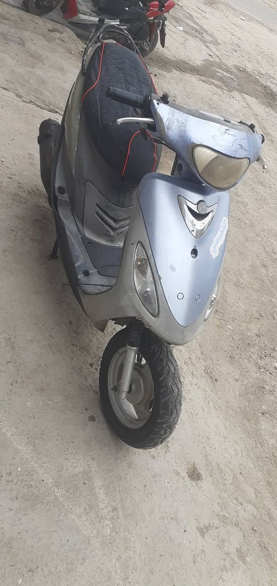 سلام وعليكم دراجه ماكس قجمه سلف هندر كهربات كله شغاله مكينه ناعمه بلاديه كله شغاله دراجه كله مختم ختم واحد اورقها كامله مكاني غزاليه سعر ٣٥٠شراي يخابره ***********
