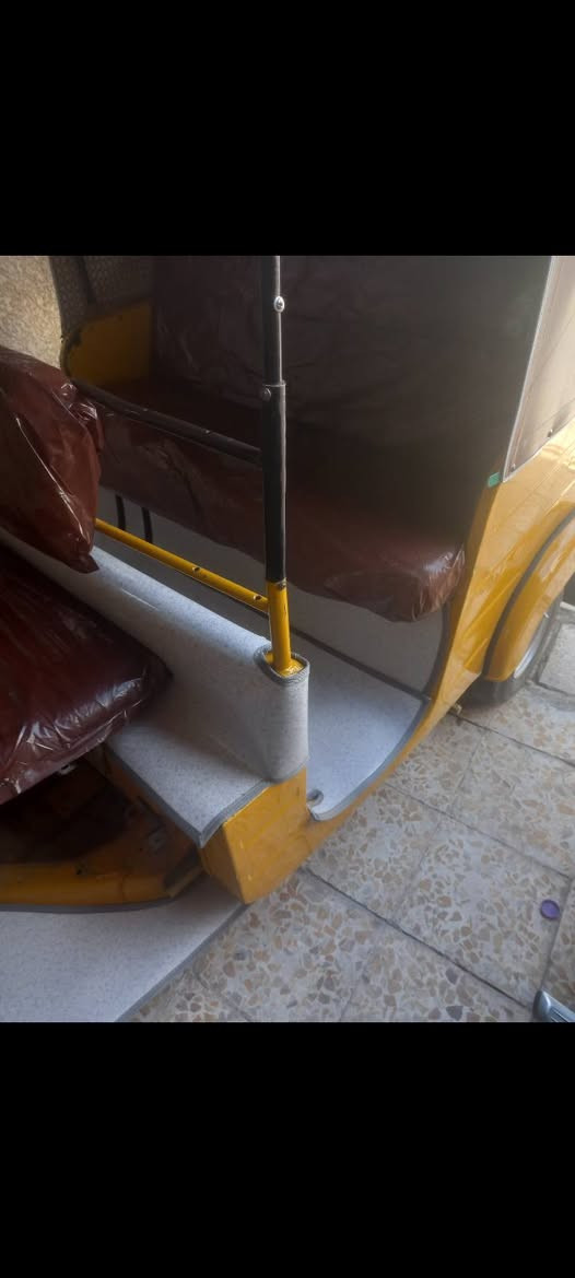مكينه مكفوله تنقيص تبخير كهربايات شغاله ١٩ شهر ١١ رقم وسنويه 
تخم تاير جبلي جاهزه من كلشي 
شراي يخابر ***********
جماعت الواتساب لحد يدك
