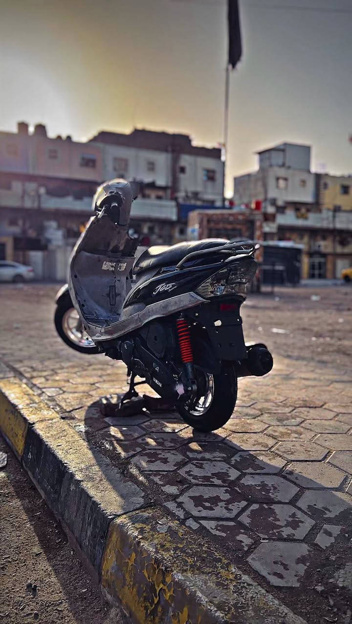 السلام عليكم دراجه للبيع ماكس سعر 850 بي مجال قليل رقم الهاتف***********
