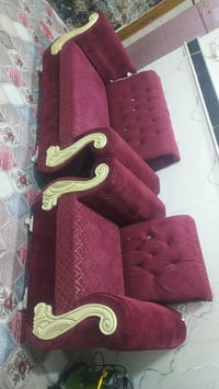 تخم • ٧ مقاعد