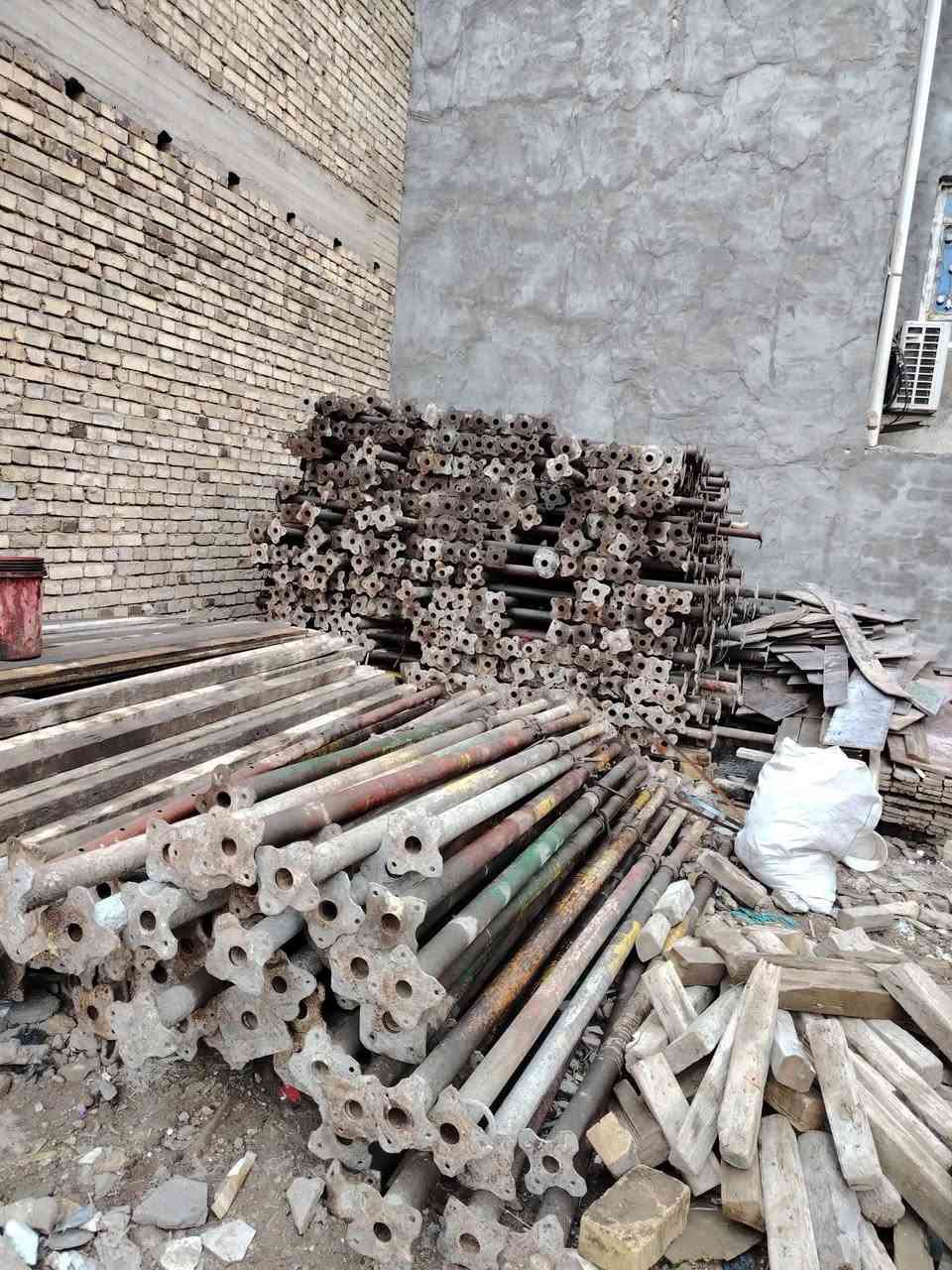 السلام عليكم جكات عجمان الاصلي للبيع جكات نضيفه العدد 900جك سعر مناسب للأستفسار اتصل على الرقم
***********  مكاني العماره
