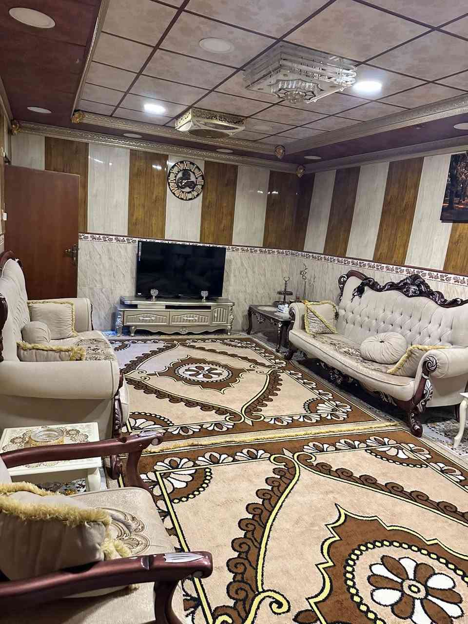 للبيع بيت حي الخضراء
مساحه 250متر4غرف نوم قرب مدرسه دبي
الاستفسار والاتصال على الرقم ***********
يوجد لدينه جميع العقارات في اي مكان
