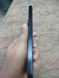 أيفون 15برو ماكس /نضيف ولا شخط/بطاريه97/ذ 256/مليون 150وبي مجال بسيط 0...