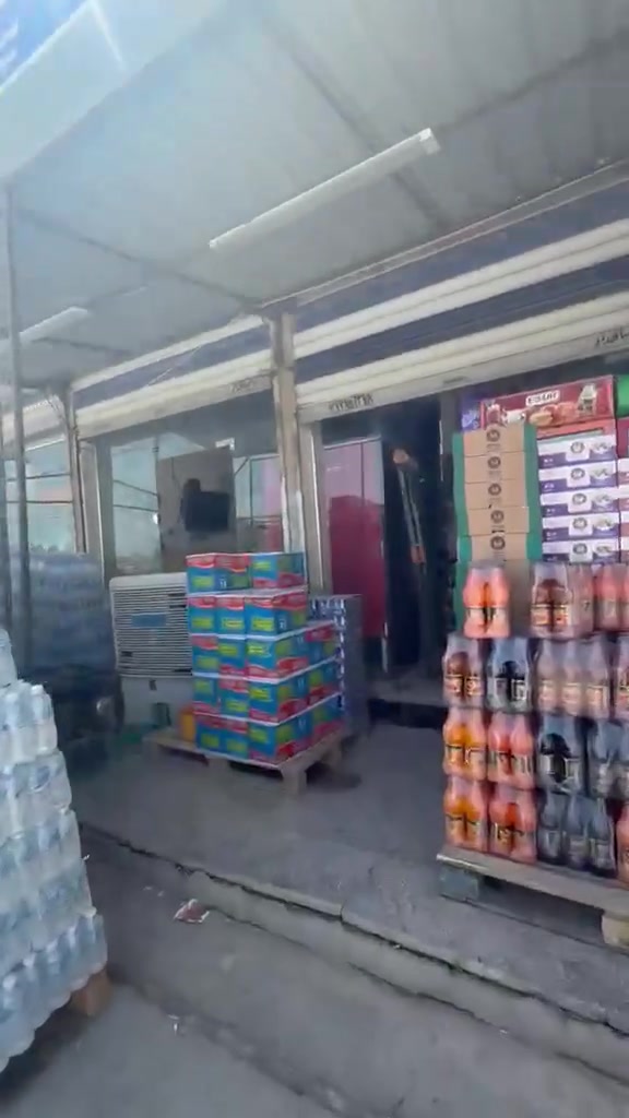 السلام عليكم شلون الطيبين♡
جملة بركة الرحمن متوفر كلشي من ناحية الغذائية والحلويات والمشروبات الغازية ومشروبات الطاقة بكل انواعها ومنضفات والبان واجبان واجباس وخير من الله تعالو نورونه للمحل وبيكم خير وتدللون  وموقعنه
📍شارع 60 مقابل مركز شرطة سبع البور 
والتوصيل للقوائم مجاني تحب تدز قائمتك على الخاص وتوصلك لباب محلك مجاني وتدللون علينه وهذا الرقم بي واتساب هم 
***********
