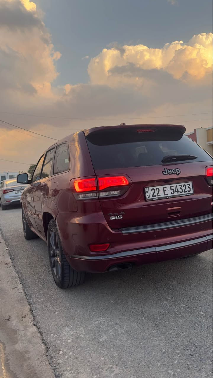 جيب شيروكي 2018
High altitude
المسافة المقطوعة: 95 الف ميل
السعر المطلوب : راسل ع الخاص
موصفات
جكات
بانوراما
كشنات جلد تدفئه تبريد
ستيرن هيتر
شاشة كبيرة
حساسات امامية وخلفية
رادار بالدعامية
قيادة ذاتية
تحذير الخروج عن المسار
اصطفاف تلقائي
توقف تلقائي عند التصادم
نظام ترحيب
لايت زينون متحرك مع صعود والنزول والاستدارة
صندوق كهرباء 
ويل 20
مرايا شفط مع تعتيم اوتو
خزن مقعد
سمعات عدد 10 سستم صوت
ضرر قطعة وحده جاملغ خلفي جهه السايق وايرباك بردة فقط أربيل, العراق


**إذا كنت صاحب هذا الإعلان وتريد حذفه لأي سبب، رجاءا أرسل رسالة إلى الدعم الفني**