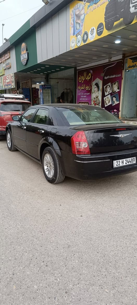 السلام عليكم
اوباما 2010 اصل. 
وارد كندي
بدون تبديل ولاضربه
 بيه جاملغ الامامي بارد وصبغته هو والبنيد 
مكينه 3 ونص اصل
تبريد قطعتين 
4 جوكات
تخم تاير جديد توني شاده 
مدوشمه عام جلد 
حداديه جديده 
السياره ماناقصها شي 
رقم اربيل راعيها يريد تحويل 
بيها مازدات اخذتهن ب3 اوراق 

السياره غرفتها كلش كلش جديده ومامشتغله ع الخط 
السياره احلى من الصور اصفاحها موس
سعره    125وبيه مجال
بالعافيه ع الي ياخذه
 ***********
‏‪***********‬‏
المكان كوت الهوره
