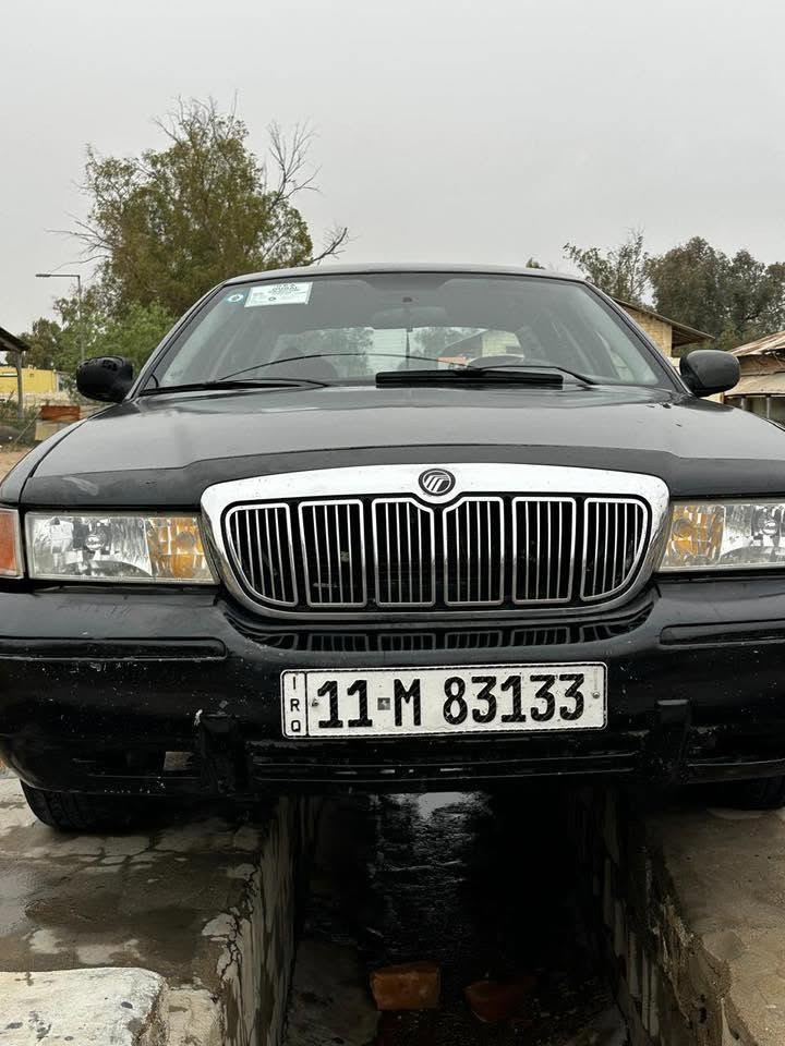 فوردكراند ماركيز 2001 بغداد باسمي
مكينة گير كهربائيات تبريد كلة جديد شادهن  مسويلها ادامة كاملة دسكات بنزات سايد بريك داينمو سلف بلك نوزل مجول فيت بم طوفة مروحة سنتر لوك شاشة كامرة كلة جديد. عوزها تخم دبلات وتايرات نص عمر. سعرها 50 وبيها مجال ***********
