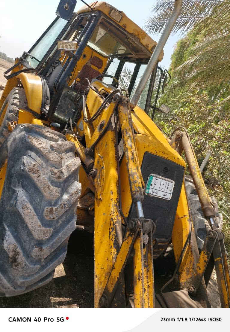 سلام عليكم جي سي بي بريطاني البيع السعر ١١٠ وبيهه مجال كامله مابيهه اي نقص موديل ٩٨ خير من الله مكاني ابو غريب تحويل ثاني يوم اتصال عل رقم ***********
