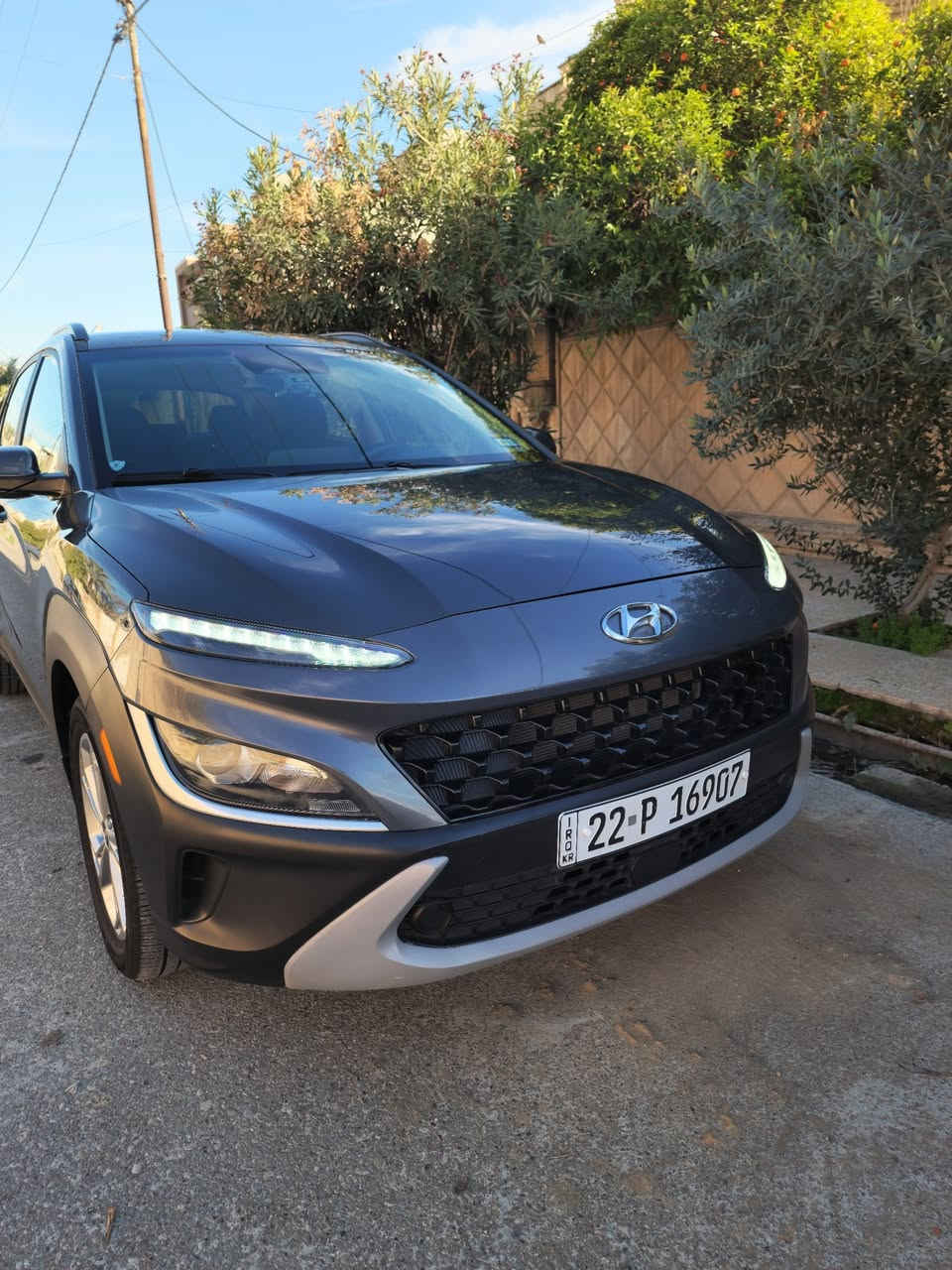 كونا 2023 / SEL
استيراد شخصي من امريكا
ماشية 8000 ميل
بدون صبغ. بدون تعديل. 
الضرر سطحي جدا تبديل دعامية امامية فقط.
محرك 2000 دوش
بصمة
دفع رباعي
نقاط عمياء
رادارات امامية وخلفية
توقف تلقائي امامي وخلفي
تحديد مسار
دفع رباعي
رقم اربيل سنوية وهزة جديدة

للاستفسار ***********
