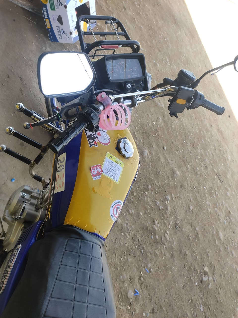 السلام عليكم مأطور للبيع مكفول
كفاله عامه ٥٢٥ وبي مجال الاتصال ***********
