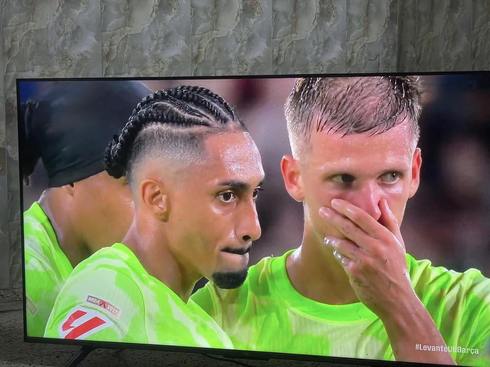 تريد تشاهد هيج دقة على شاشتك او موبايلك
متوفر عندي ت99د
رسمي ومضمون
متوفر فوركي وفل اچدي
للاستفسار خاص او واتساب ***********
