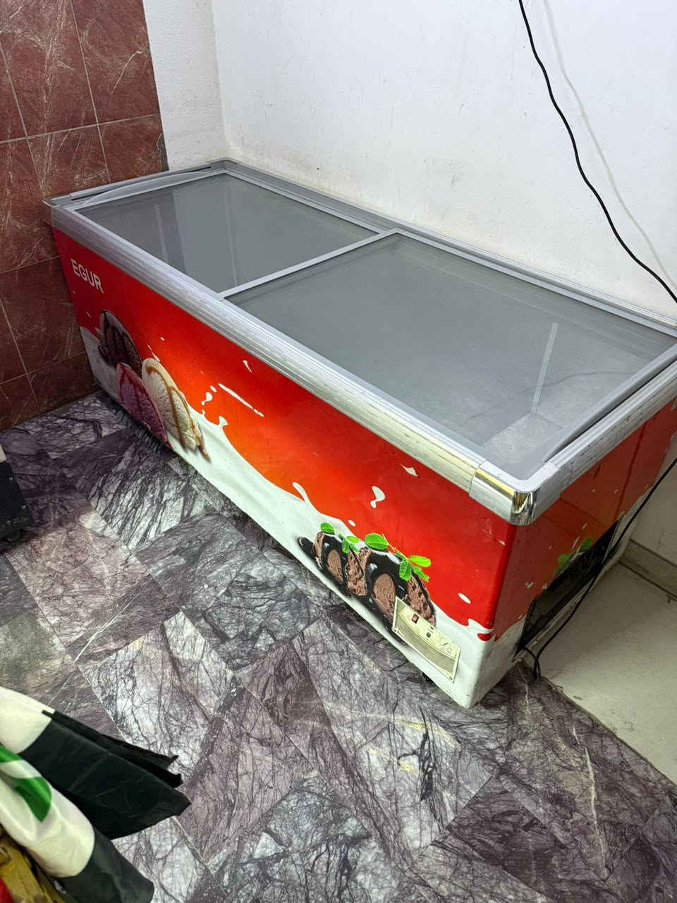 اجهزه وغراض مطعم للبيع التواصل علا الرقم 
***********
