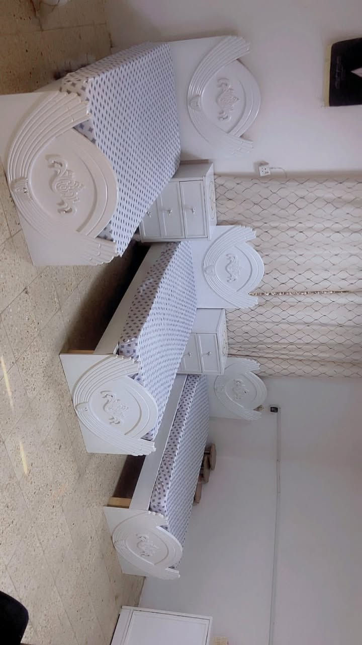 السلام عليكم غرفه اخشاب عراقي للبيع جداً نضيفه صار شهر من اخذتها


**إذا كنت صاحب هذا الإعلان وتريد حذفه لأي سبب، رجاءا أرسل رسالة إلى الدعم الفني**