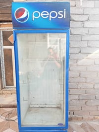 شباب براد شرط الشغل للبيع السعر 250 قفل 07814678004