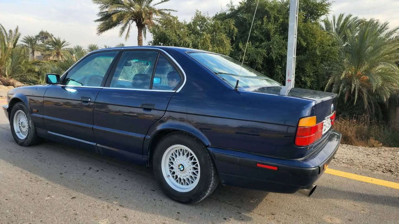 سلام عليكم
للبيع بي ام 525 مسكر فانوس سياره بدون حادث بلاديه من دعاميه لدعاميه بدون قطره خياس
مصبوغه عام جماليه كير ومكين صدر كفاله
تبريد ثلج 
تخم تاير ويل جديد 
سياره مابيهه نقص برغي 
رقم انبار تحويل ثاني يوم 
السعر 65 وبيها مجال مكاني فلوجه
للاستفسار 
***********
