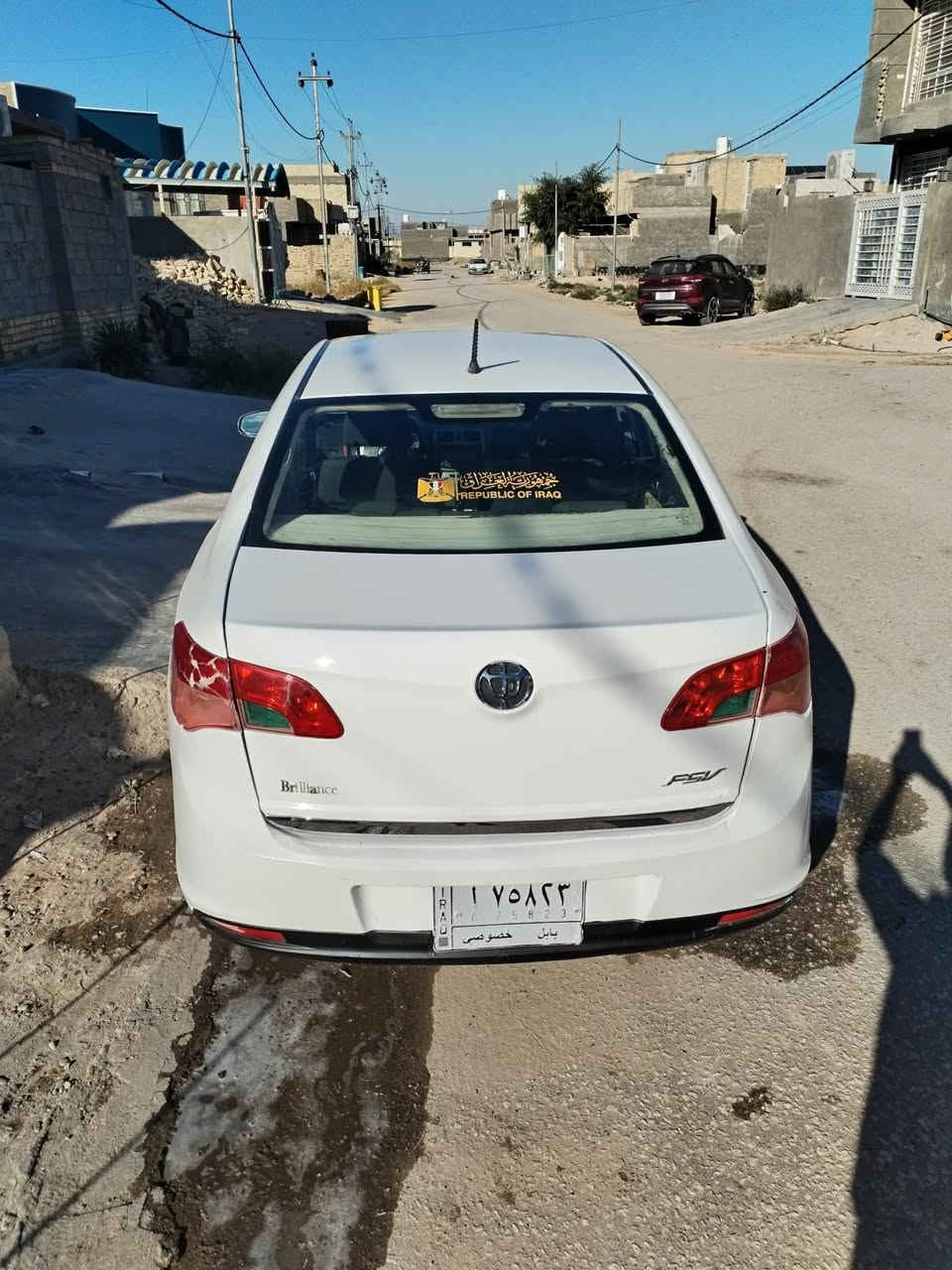 سلام عليكم برلنس 2014 للبيع السياره جاهزه من كلشي كير ومحرك وحداديه وكهربائيات وتخم تاير خير من الله بيها مكانات صبغ المكان بابل المحاويل للتواصل *********** السعر ٥٨ وبيها مجال بسيط
