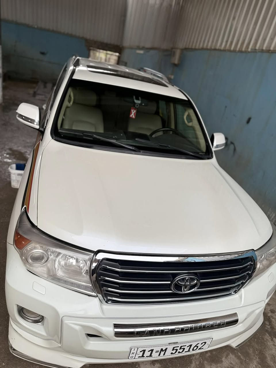 السلام عليكم للبيع لأندكروز موديل 2015 ابريم اصل رقم بغداد  بسمي تحويل ثاني يوم 
5قطع صبغ بدون دواخل
فول مواصفات 1/1
حساس امامي.                           السعر 320 $وبيه مجال بسيط
حساس خلفي
بصمه تشغل
بصمه اوبواب
فتحه سلايت
كشنات جلد اصلي
كشن كهرباء اتلاث حركات
محرك 6 سلندر
تشغيل عن بعد
8 ايرباك 
مري شفط و قلاب 
مثبت سرعه 
سبعه راكب 
ثلاث قطع تبريد 
تحكمات ستيرن كامله 
شاشا كبيره
كامرة دوارة 
سياره مكان:بابل القاسم

اللاستفسار على رقم ***********
ملاحظة أنا مكلف بالنشر فقط.
