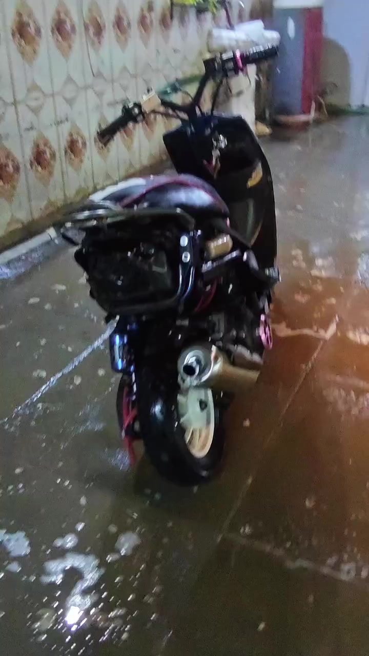 دراجه  البيع السعر 600الف ماكس وبيه  مجال عدله  التصال عل هذا الرقم ***********
