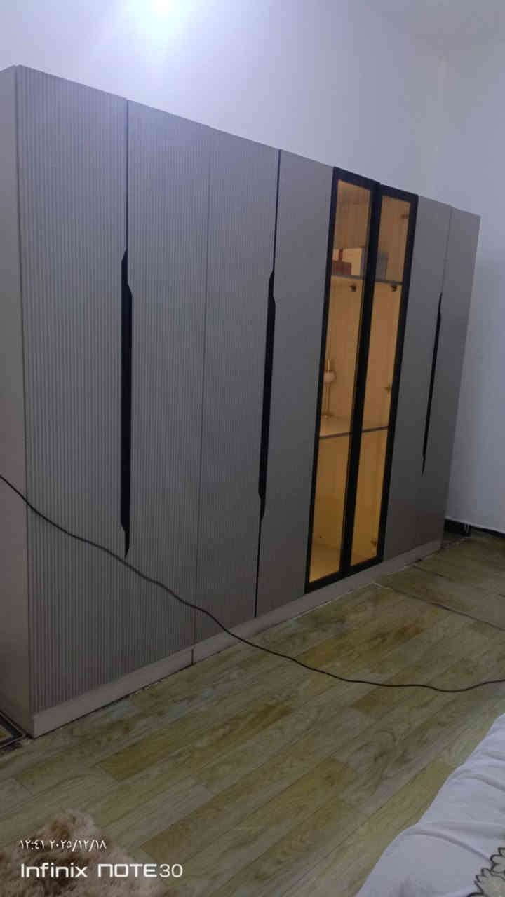 غرفه للبيع السعر 750 بيها مجال
عنوان رمادي
للاستفسار ***********
