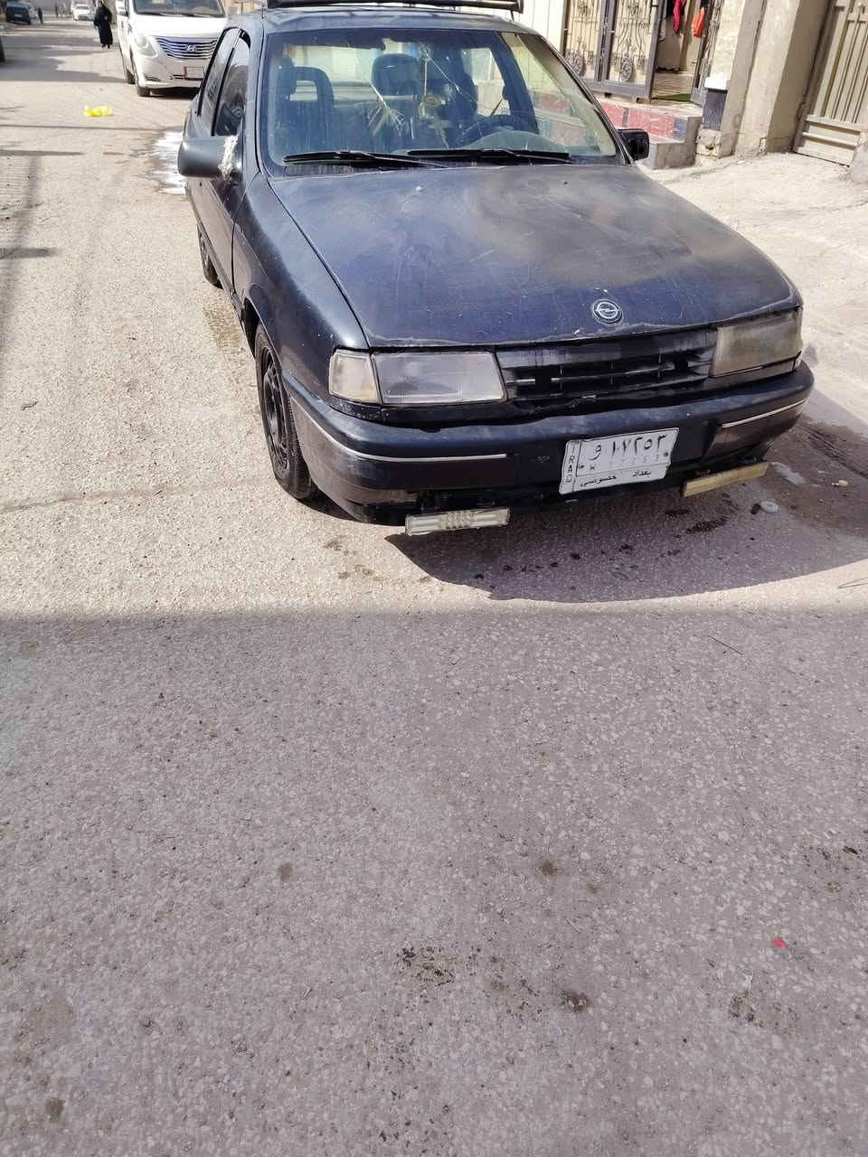 السلام عليكم للبيع اوبل فكترا مديل 1991 مكينة 1600 تخم تاير مكينة جديده باتري جديد رقم بغداد شرط التحويل السيارة بيهة خياسات بل دوسات السعر 25 ورقة وبيهة مجال بسيط الاستفسار ***********
