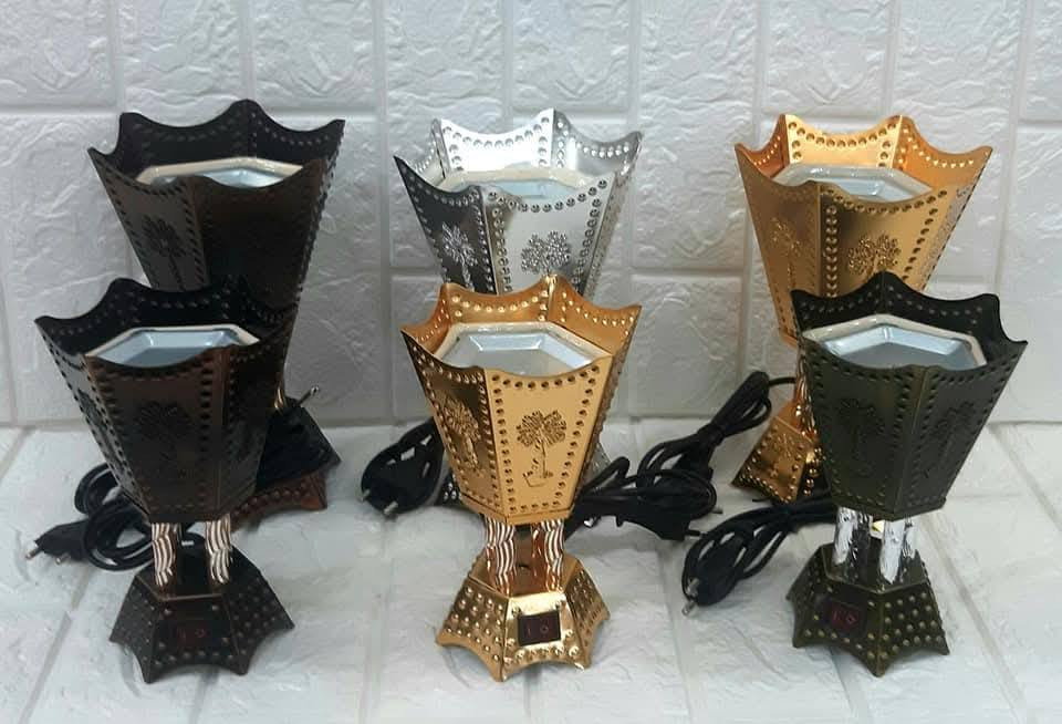 ✨ لمسة فخامة تعطر أجواء بيتك ✨
مبخرة كهربائية بتصميم أنيق ولون ذهبي فاخر، تضيف لمسة راقية لأي مكان 🌿
مثالية لتعطير المنزل، المجلس أو حتى المكتب بكل سهولة وراحة 💫
🔥 تسخين سريع
🔌 سهلة الاستخدام (تشغيل مباشر بالكهرباء)
💎 تصميم جذاب يلفت الأنظار
خلّي رائحة بيتك دايمًا مميزة واستقبل ضيوفك بأجمل العطور 🤍
بسعر مناسب جدا جدا جدا


**إذا كنت صاحب هذا الإعلان وتريد حذفه لأي سبب، رجاءا أرسل رسالة إلى الدعم الفني**