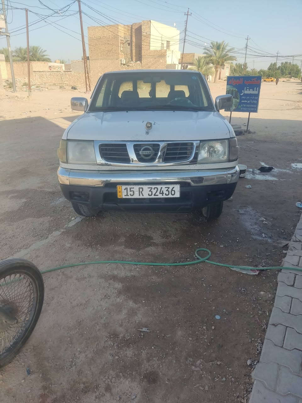 سلام عليكم نيسان موديل 2002 سنويه هزه رقم جديد بسمنه كير مكينه شاصي مكفول السياره بيه الباب مبدل وصبغ العتب المكان النجف رقم ***********
