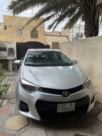 كورولا ٢٠١٤ • فتحة سقف • حادث مصبوغ