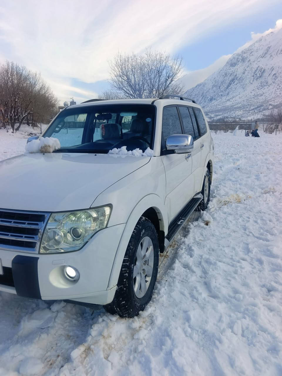 باچیرۆمۆدێل2010 بێبۆیاخ مەکینە 3500سەنەوی تازەیەمەکان سلێمانی سعر 148 مامەڵە***********
