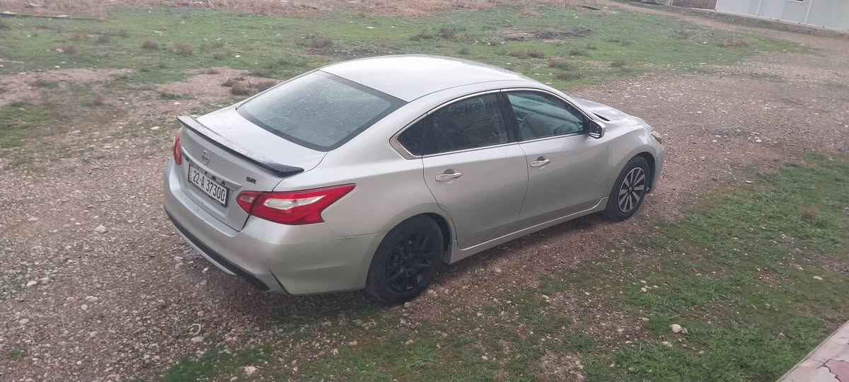 ألتيما ٢٠١٦ ضرر قطعة وحدة ( جامرلغ أمامي سكن ) رقم اربيل سنوية لل٢٨ هزة لشهر ال٧ .
تدفئة تبريد كله شغال مكينة مبدل جديد مال كصة ( ٣ حساسات ) .
تشغيل بصمة وابواب بصمة وجنطة بصمة .
كشن السايق كهرباء .
منظومة زنون لايت فول .
مكان السيارة ديالى / المقدادية .
السعر ١١٥ وبي مجال بسيط .


**إذا كنت صاحب هذا الإعلان وتريد حذفه لأي سبب، رجاءا أرسل رسالة إلى الدعم الفني**