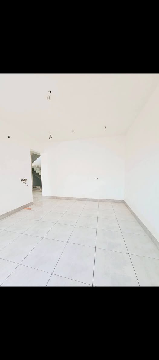 متفرغ خلفه جص واسمنت ب أنواعه من سقل اصطار ترايش تقطيع إلى آخره رقم ***********
