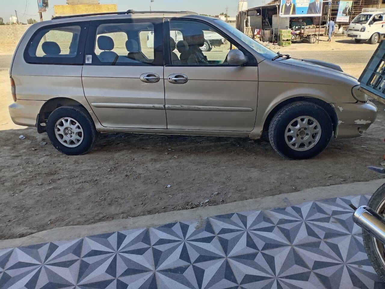 السلام عليكم
للبيع سيارة كرنفال موديل 2000

كير مكينة  كفالة 

السيارة جاهزة 

السعر 48 

مكان السيارة بابل

رقم الهاتف ***********

غير متواجد على الفيس
