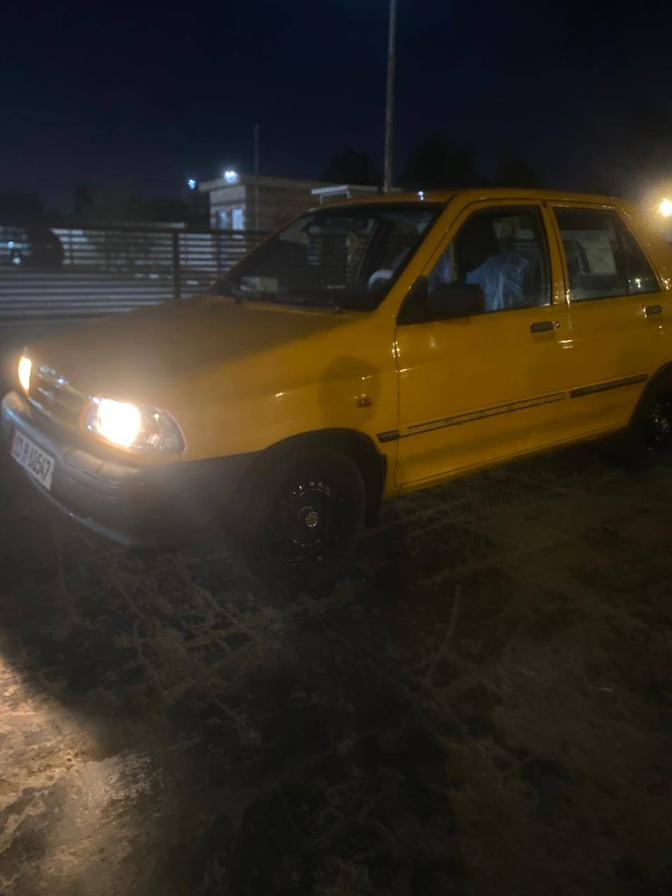 اسلام عليكم
سايبه مديل 2018 للبيع خير من الله
نظافه فول غرفه فول
عليها  تقويه شواصي 
كير ومحــرك مكــفول
كهربائيات كلها مكفول 
شواصـــي بلاد شــركه 
رقم دولي تحويل مباشر 
مبدل جاملغ جه السايق فقط 
مكاني بغداد دوره سعر 44  وبيها مجال 
***********
