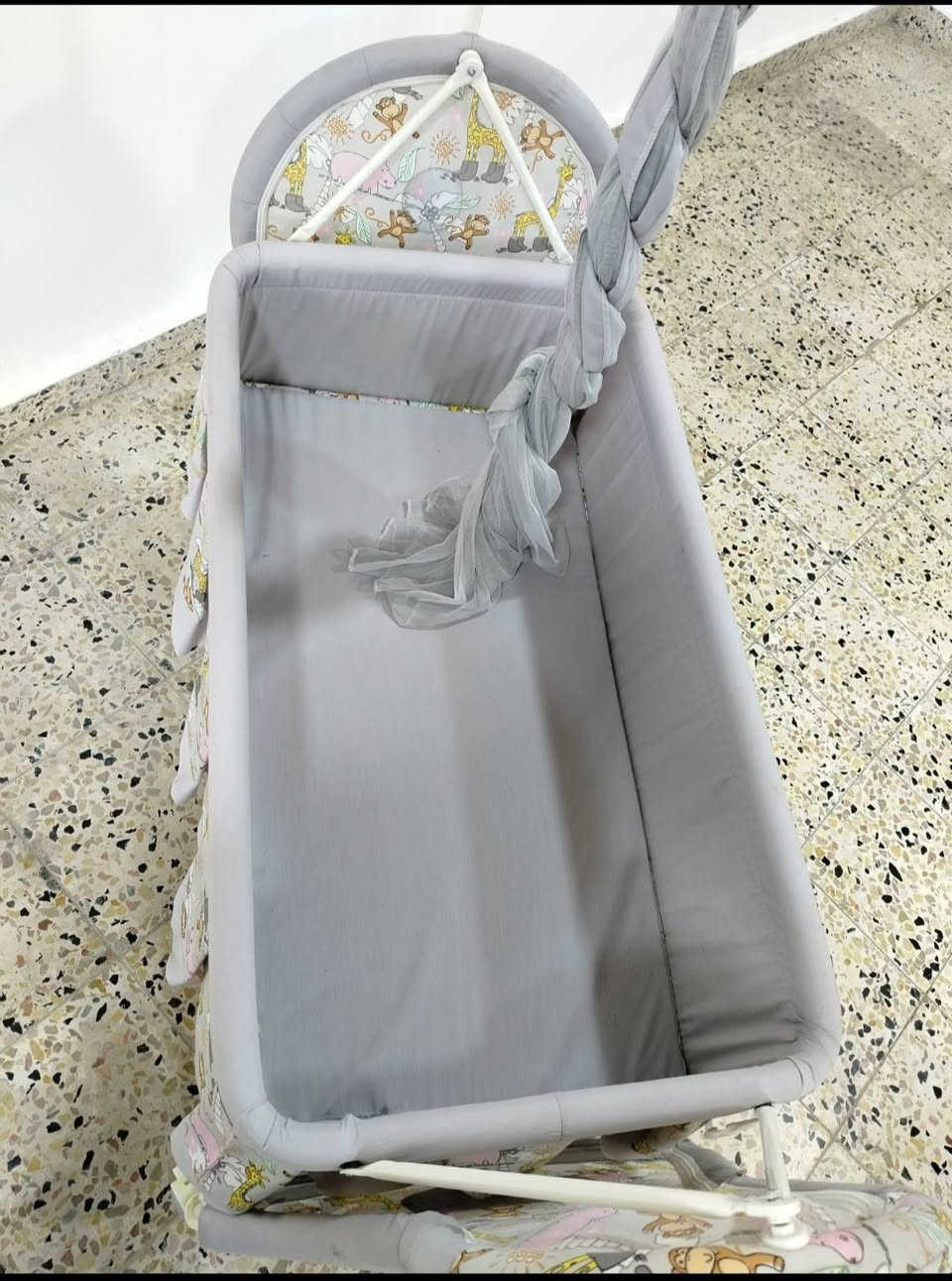 السلام عليكم
تخت للبيع بالموصل سعرو75 الف


**إذا كنت صاحب هذا الإعلان وتريد حذفه لأي سبب، رجاءا أرسل رسالة إلى الدعم الفني**