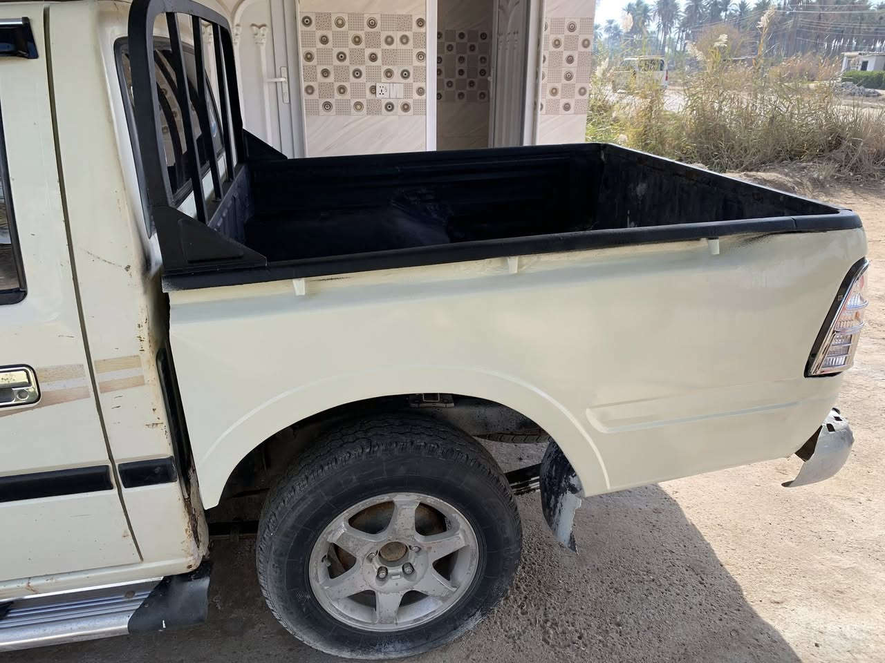 سلام عليكم بيكم فتون للبيع موديل ٢٠١٣ رقم بابل شرط المداور سياره جاهزه وحلوه سعر ٣٥ مكاني بابل قضاء الكفل ***********
