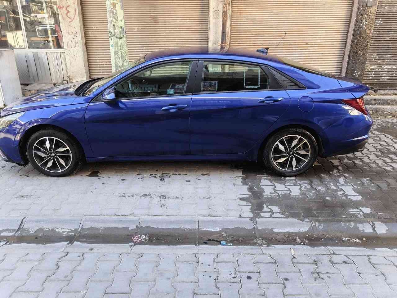 سلام عليكم شباب النتره البيع موديل 2021 سياره بصمه سعر 120 وبيه مجال شي بصيط محرك 2000 دوش العنوان بغداد ***********
