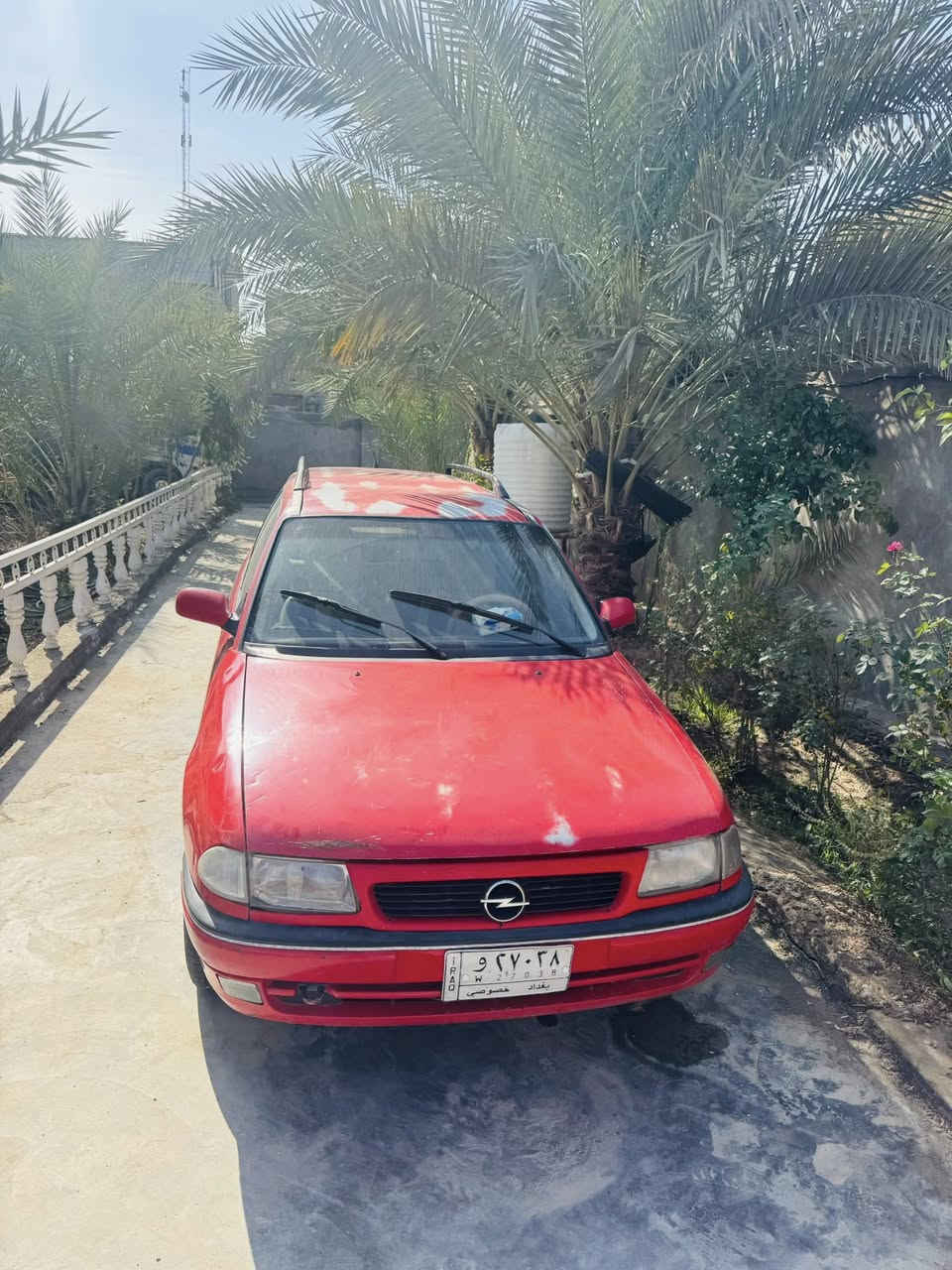 سلام عليكم اوبل استره موديل 1997 رقم بغداد مكفول من الضربه واصبغ سياره بلاديه من كلشي تبريد شغال جام كهرباء سنتر لوك فتحه كير محرك حداديه كفاله مكان سياره بلحله السعر 60 وبي مجال رقم الهاتف ***********
