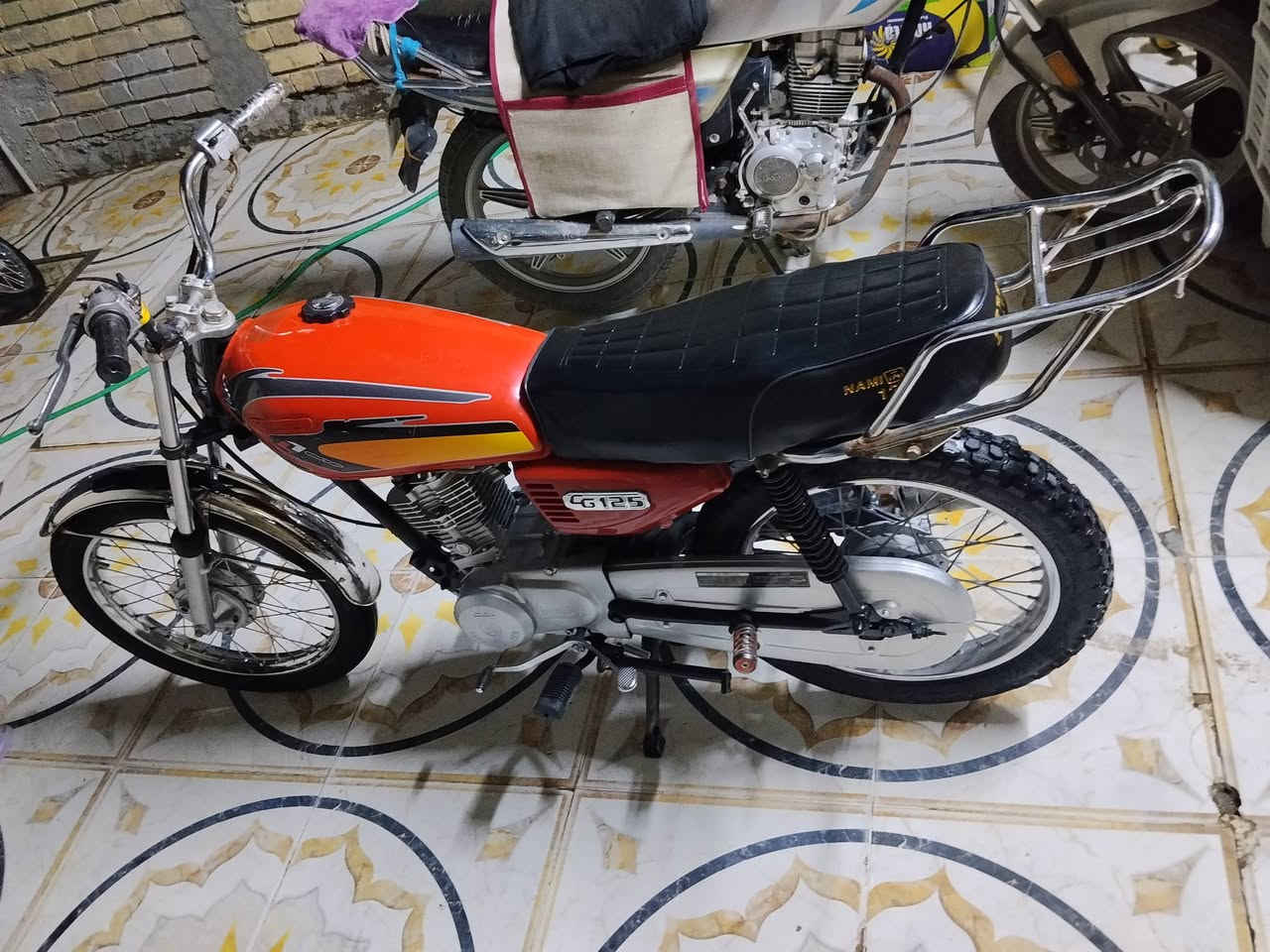 للبيع ارشه نضيفه تعمير اوراق ضايعه بيها رقم شاصي وبليته موجوده دراجه مال شغل ابيع مستعل كربلاء شارع فندق البارون ***********
