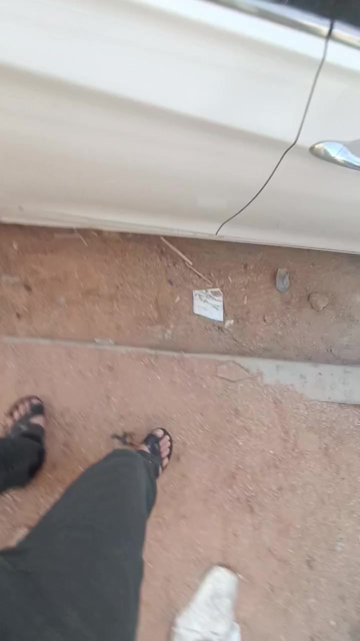 السلام عليكم اخوتي الاعزاء سوناتا امريكي بدون ضربه بدون صبغ موديل 13 لونه ابيض داخل عسلي  مكانها بابل مشروع وطني السياره باسمنا السعر 117,كل التفاصيل موجوده بالفيديو ***********
