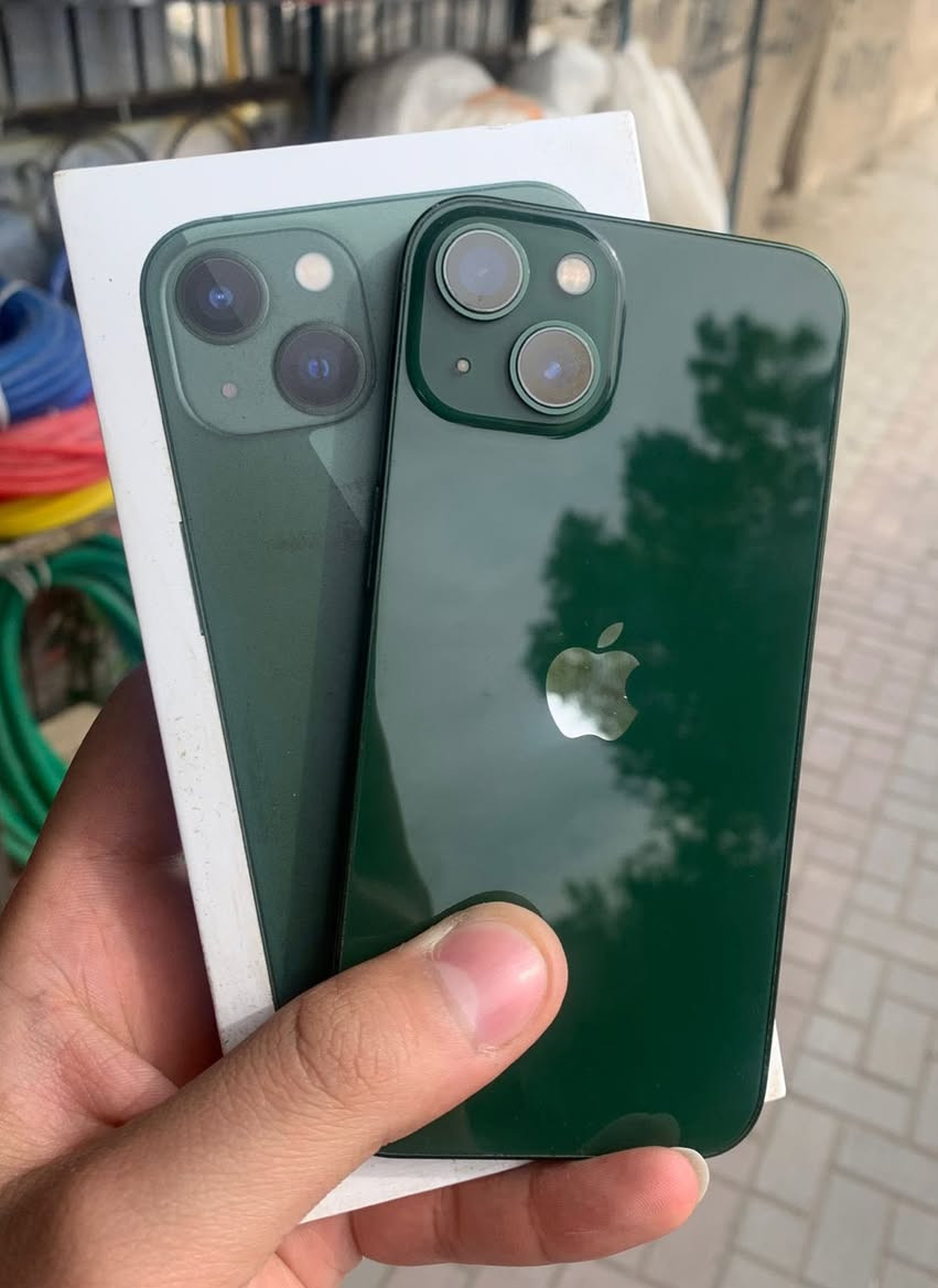 ايفون 13 ماستر شرق اوسط
نموذج M ذاكرتة 128 
بطاريتة 78 بلادية جهاز نضيف وتر بروف
فيس ايدي-كامرات-اتصال- كلة شغال 
سعرة 435
***********
