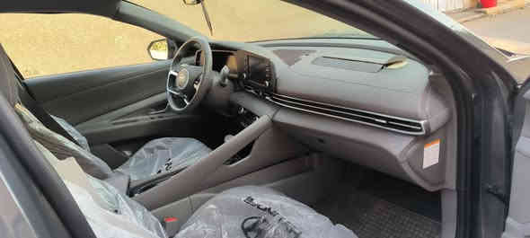 للبيع النترا موديل 2024 وارد أوربي محرك 1600 هايبرد  مرقم انبار رقم دولي جديد  بسمي تحويل ثاني يوم
المواصفات فول عدا الفتحة
ماشيه 18 الف 
بصمه تشغيل
 بصمة أبواب 
تشغيل عن بعد
رادتر خلفي امامي 
تحديد مسار
ثلاث وضعيات قياده 
قيادة ذاتيه
لايت زنون عدسة  
السعر175 بيع مستعجل
العنوان الانبار القائم
للتواصل ***********
صور الحادث بل منشور تبديل بنيد ودعامية فقط ما
