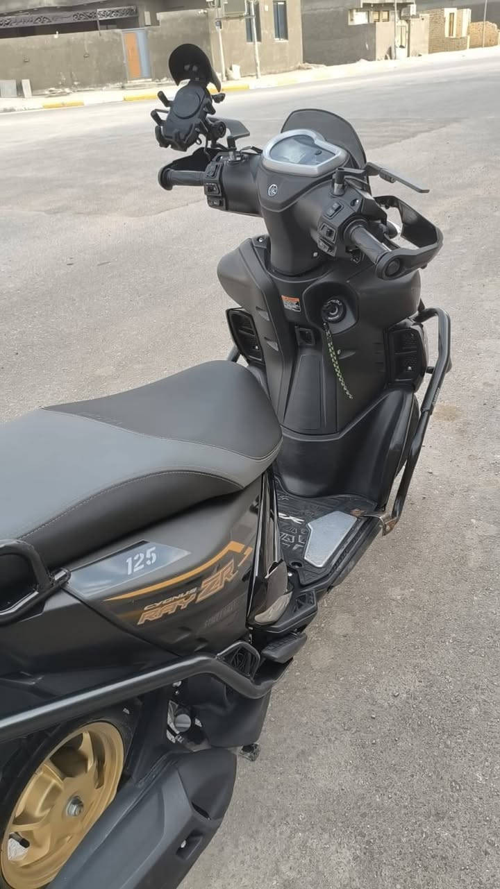 سلام عليكم . ..
زت ار للبيع موديل ٢٥ ماشيه ٢ الف حقيقي دراجه نظيفه مكفوله وجاهزه من كلشي غراظه كامله
السعر٢٤٠٠مع مجال.......
للاستفسار ***********
