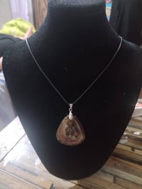 حجر دهن • حجر تايكر • دبس