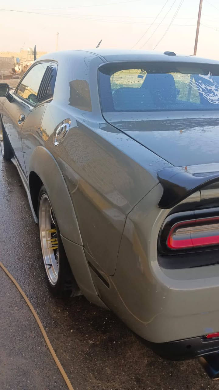 جالنجر جالنجر جالنجر
المكان ناصريه مركز
للبيع موديل 13 محدثه 21 سياره جاهزه من كلشي الصالنصات مزوده  الايت زنون الشوته مزوده بتنفس اصطناعي ولستيرن مال هيمي محدث شغال ومبرمج كامل محرك حداديه تدفئه تبريد تخم تاير كله جديد السياره مصبوغه عام للجماليه الضرر جاملغ مبدل فقط 
السعر 95 قفل
علمآ السياره رقم الماني دولي بصره ومسجله بسمي مداور ثاني يوم  
تواصل واتساب ***********
