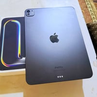 ايباد 11 برو معالج M4 الذاكره 256  البطاريه 93  بغداد  07829298705 الس...