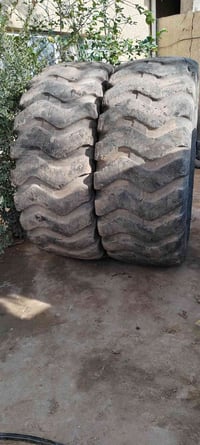 زوج صيني ٢٣ ونص ع 25 نضيفات كلشي َما بيهن مكاني بغداد الاتصال على الرق...