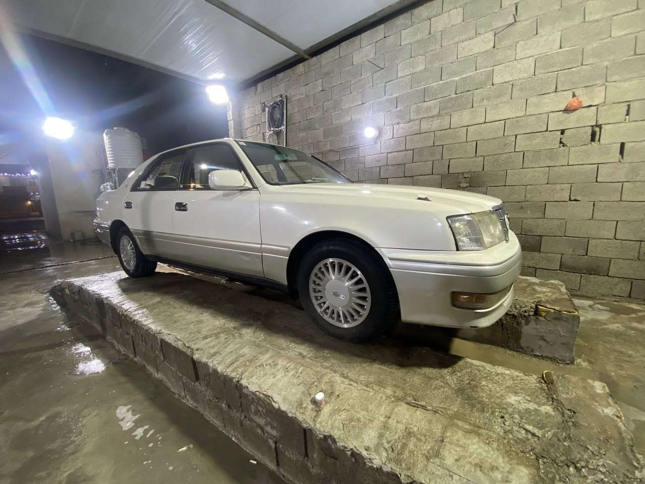 سلام عليكم سيارة
￼سياره راس الثور حداديه تخم تايرات لايت زنون سياره اصولي عنوان العماره ميسان ***********
￼
