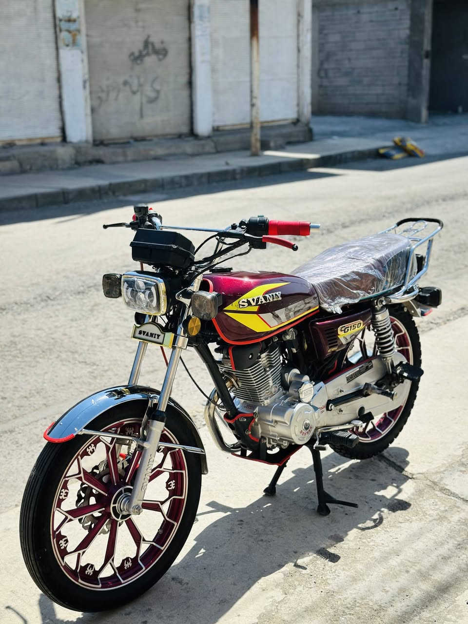 Saviny 2024 150cc
️ السَّلَاْمُ‌ ‌عَلَیْکُم‌  ئەم ماتۆڕەمان هەیە بۆ فرۆشتن مەکینە  150ی گەورە مەکەینەی بەس سەرەتاپتی کراوەتەوە بۆ تام ڤێرس سەوتی مەکینەو شانسی بەشەرتە ماڵێکی خاوێنە  مەنەفێس  و ئەقدی لەگەڵە کارەبای لایت و گێچ ئیشدەکات
شوێن قەڵادزێ
سعری کۆتای و قفڵی 580هەزارە
***********
