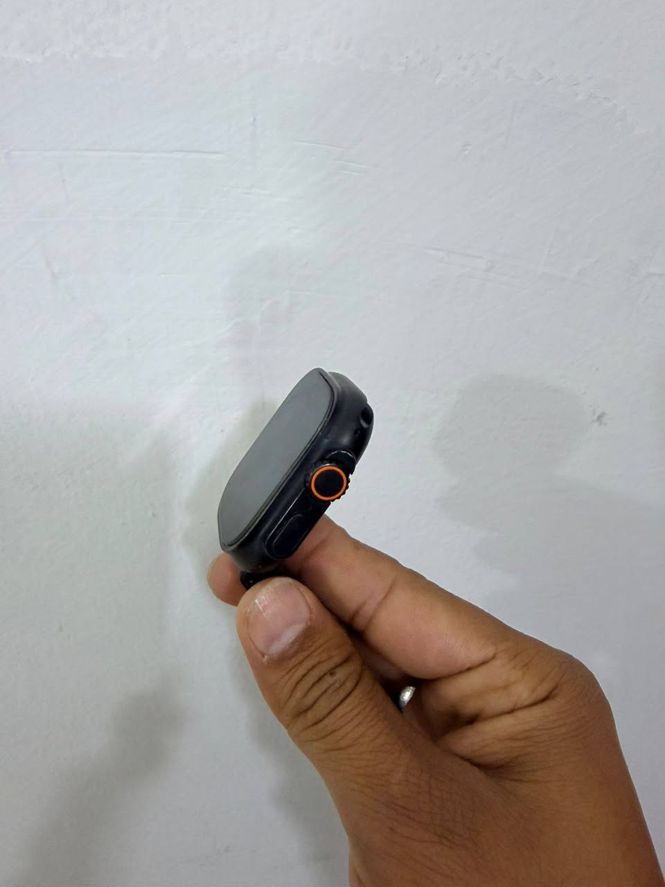 ساعه ابل الترا2 بطاريه 99 نموضحه بلصوره شويه شخوط بلصاصي  ضمان ماستر السعر 550 
***********
